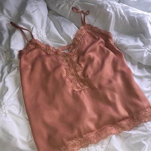 Intimate Peach Top